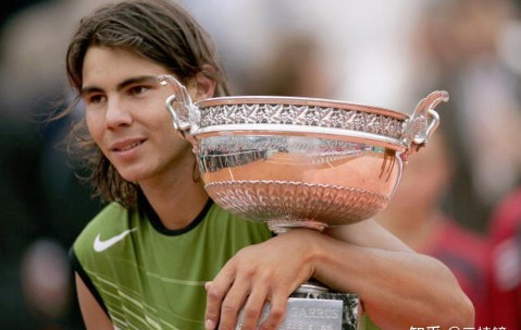 爱游戏在线登录 -关于纳达尔在美国队比赛中回归赛场，出色防守引发热议！的信息